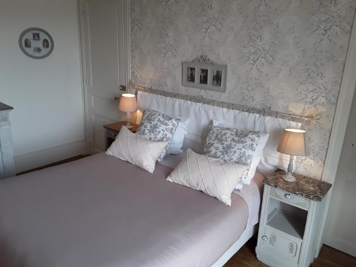 Bed and Breakfast Le Manoir De Crisolles Экстерьер фото