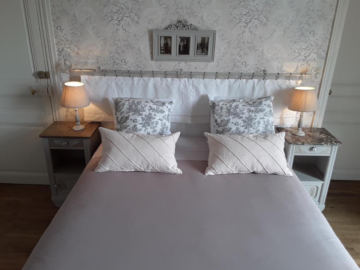 Bed and Breakfast Le Manoir De Crisolles Экстерьер фото