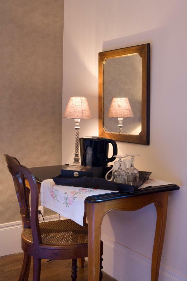 Bed and Breakfast Le Manoir De Crisolles Экстерьер фото