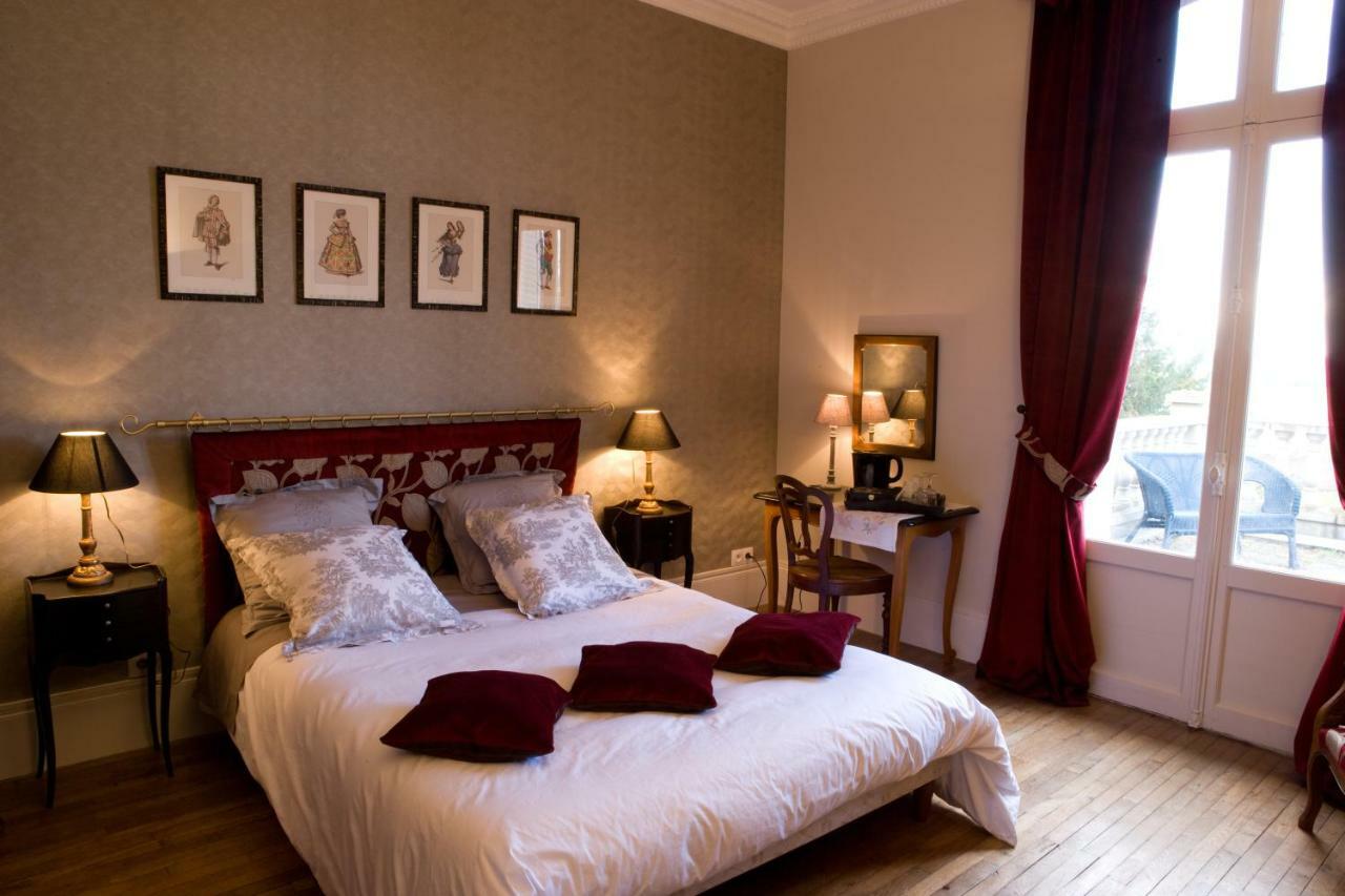 Bed and Breakfast Le Manoir De Crisolles Экстерьер фото